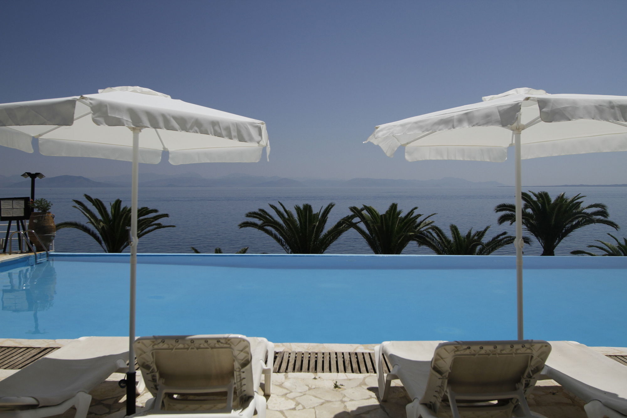 Corfu Maris Bellos Benitses  Exterior foto